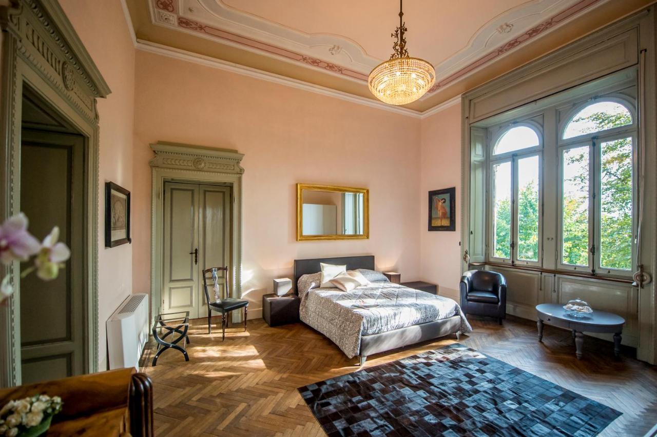 Villa Confalonieri Mandello del Lario Rom bilde