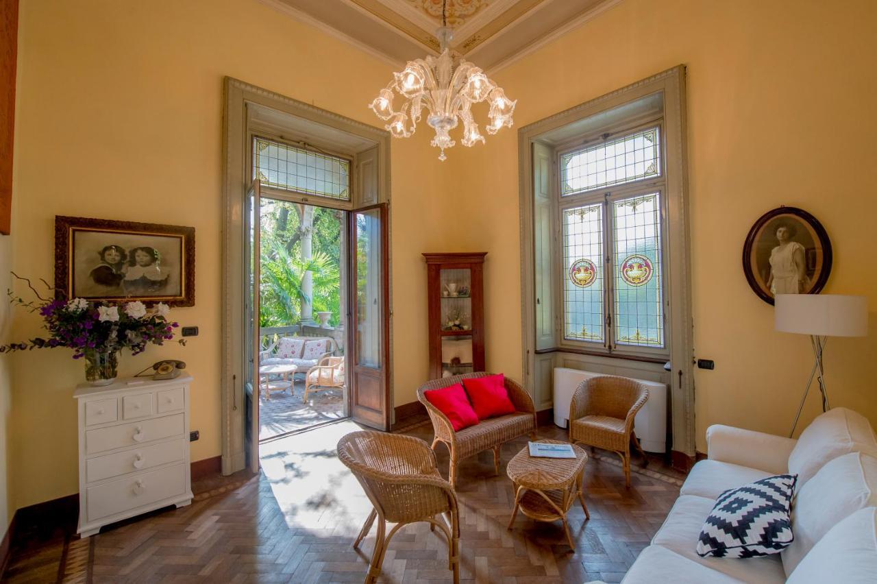 Villa Confalonieri Mandello del Lario Rom bilde
